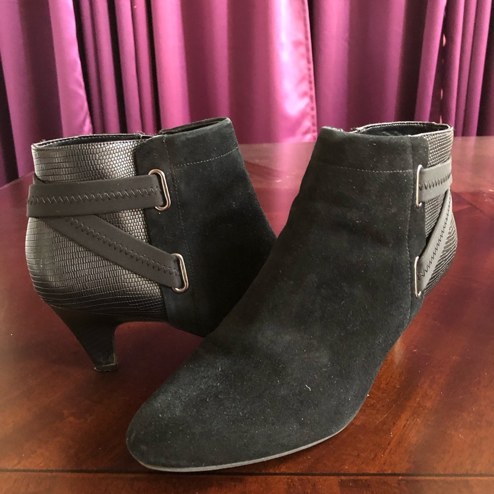 Alfani Step-N-Flex Vandela2 Suede Ankle Boots In Black - Size 9.5